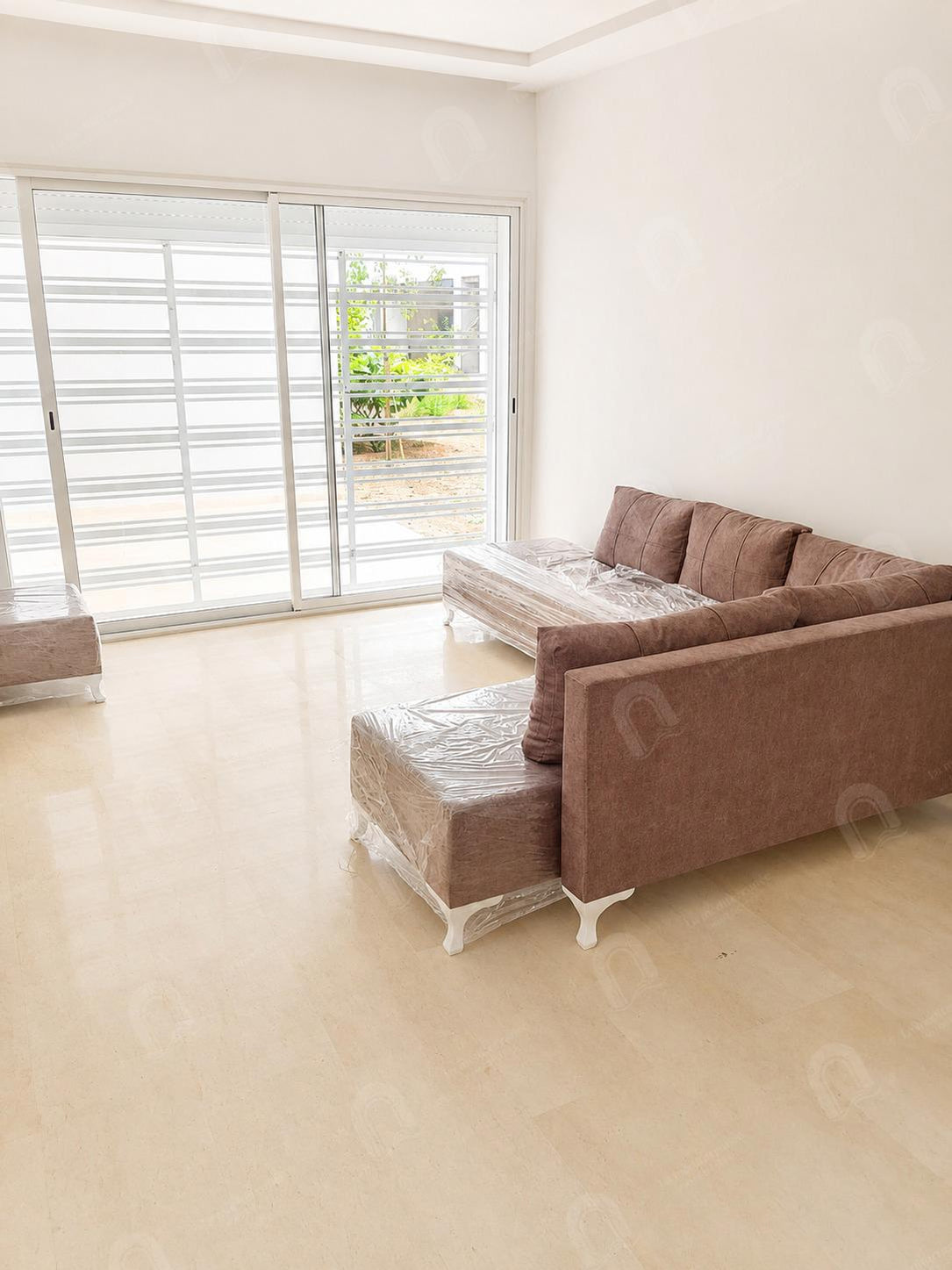 A louer un appartement S+1 hst meublé Rdc à manouba