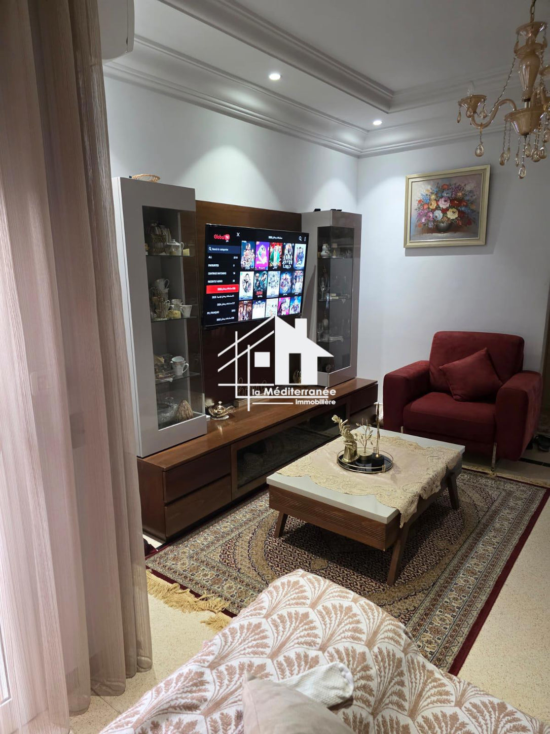 A vendre appartement S+3 à Cité El Waha à El Agba