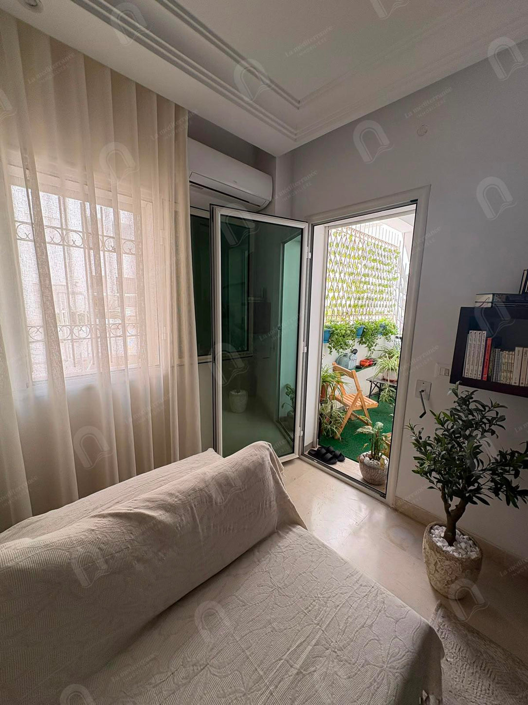 A vendre un appartement s+2 à la nouvelle soukra