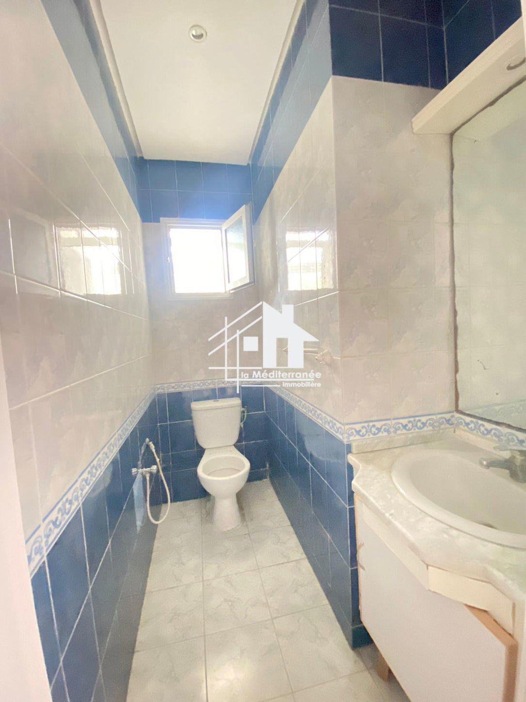 A louer appartement S+3 au bardo