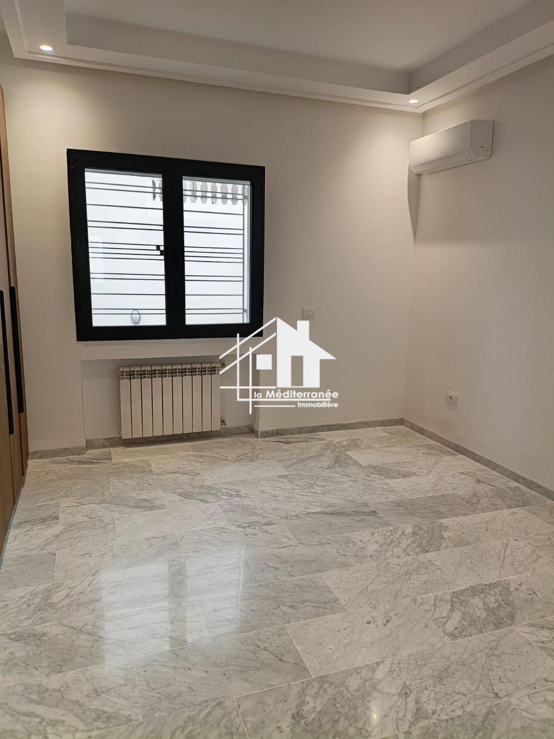 A vendre s+3 a sidi Abdelaziz