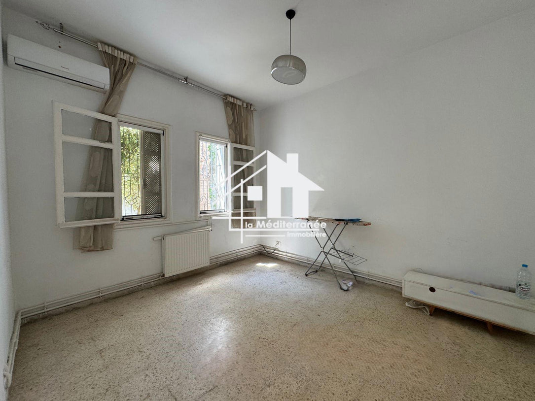 Un Duplex S+3 avec Jardin a la Marsa