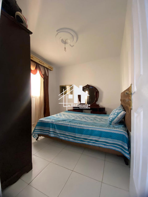 A louer étage de villa S+3 meublé à 20 mars