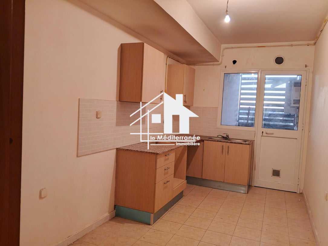 A louer étage de villa S+3 au Bardo 2