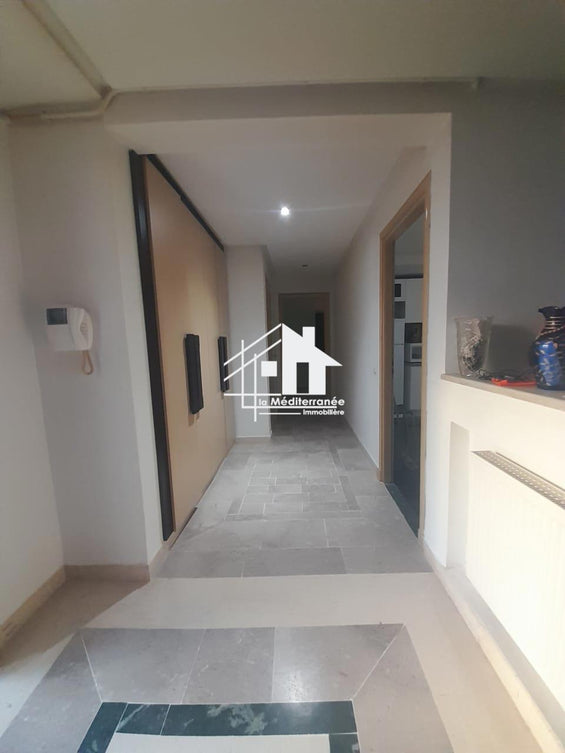 Appartement S+3 a Boumhal  El Bassatine