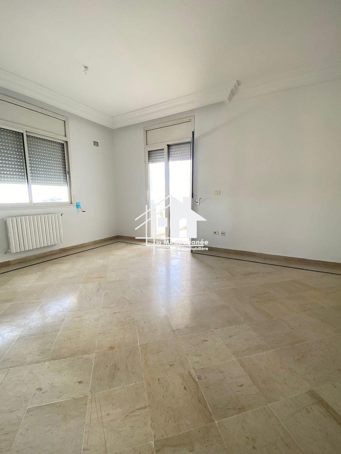 A louer appartement S+3 au bardo