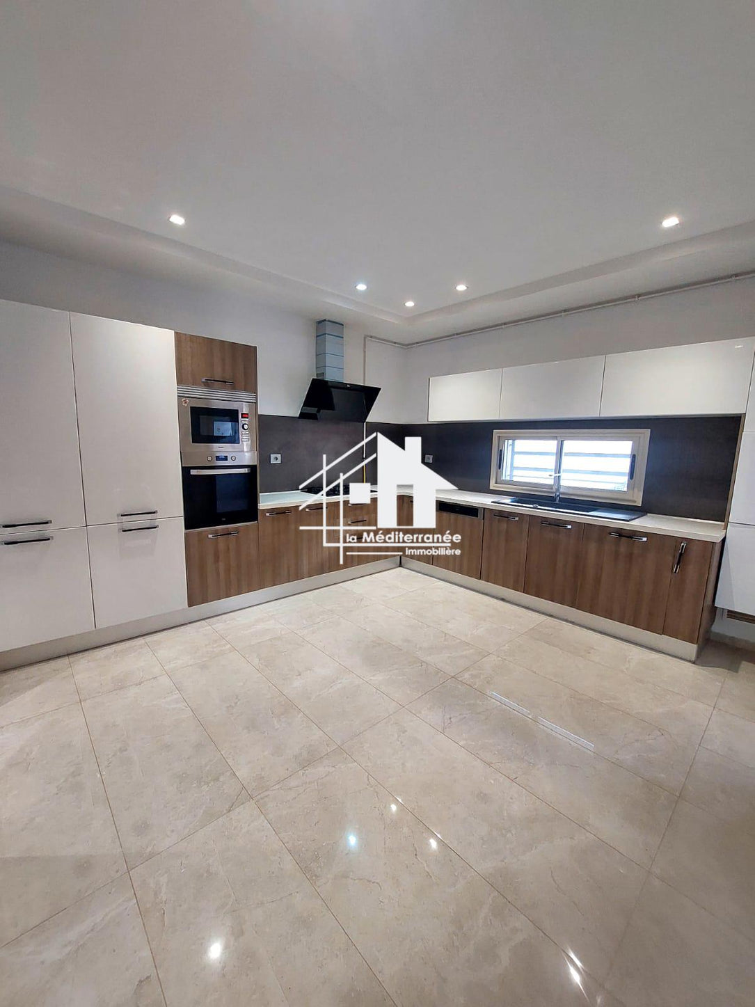 A louer S2 à la soukra