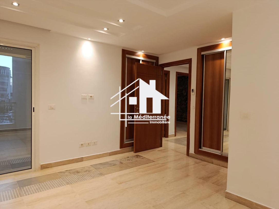 un appartement S+3 jardin de carthage