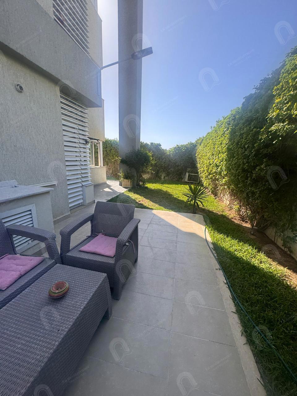 À vendre – Appartement S+3 avec jardin