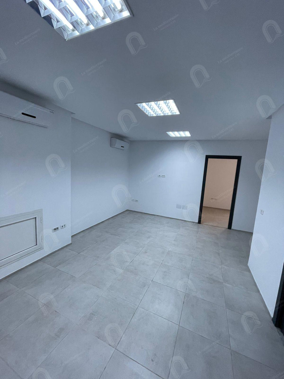 A vendre Bureau H+1 au bardo avenue hbib borguiba