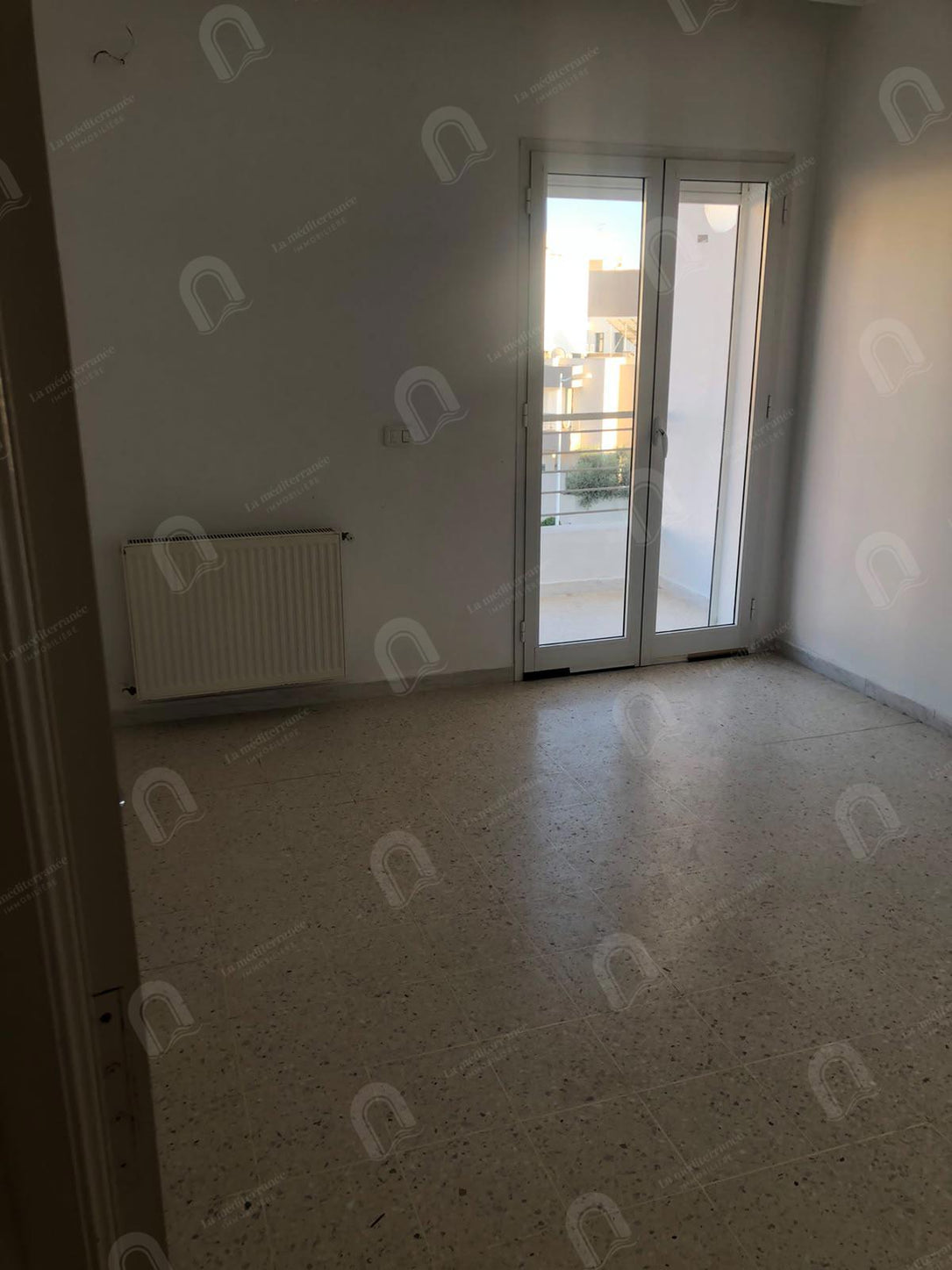 A louer un appartement s+2 à jardin d'el menzah 2