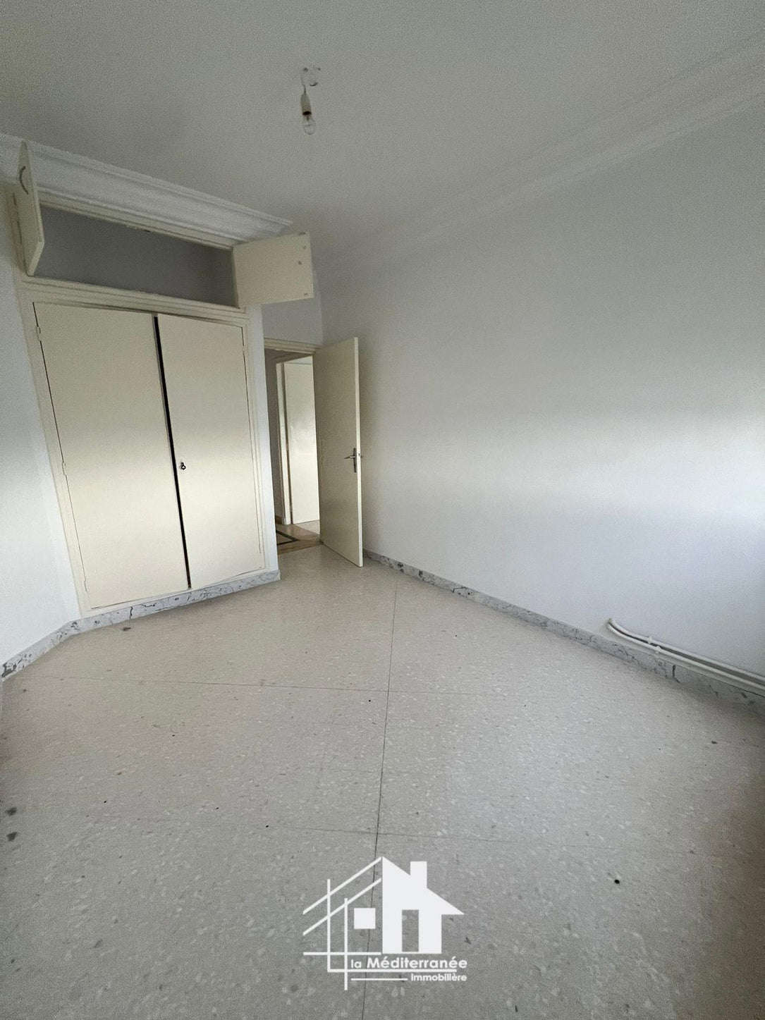 A louer appartement S+3 à Manar 1
