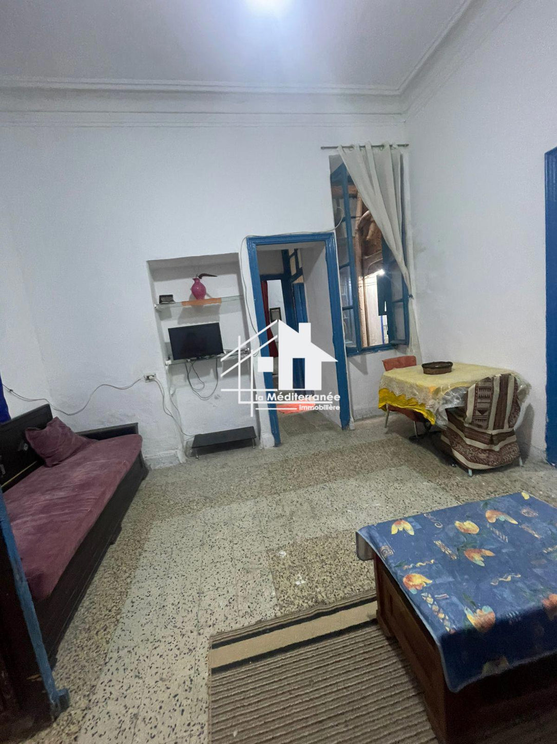 A louer appartement S+2 meublé au centre ville
