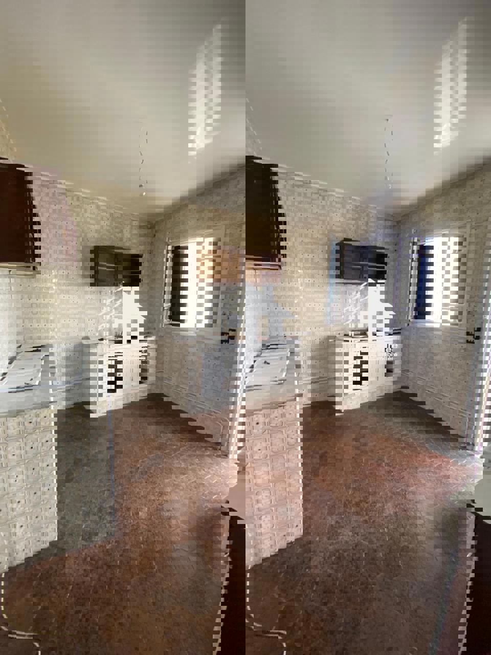 A louer étage de villa S+3 à Manar 1