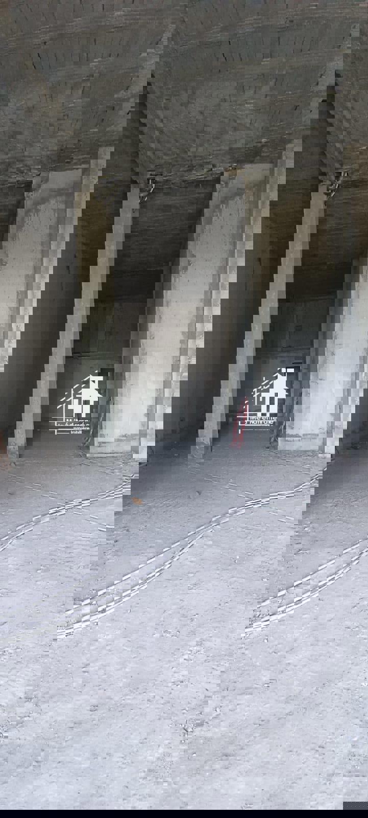 A vendre local commercial à la soukra