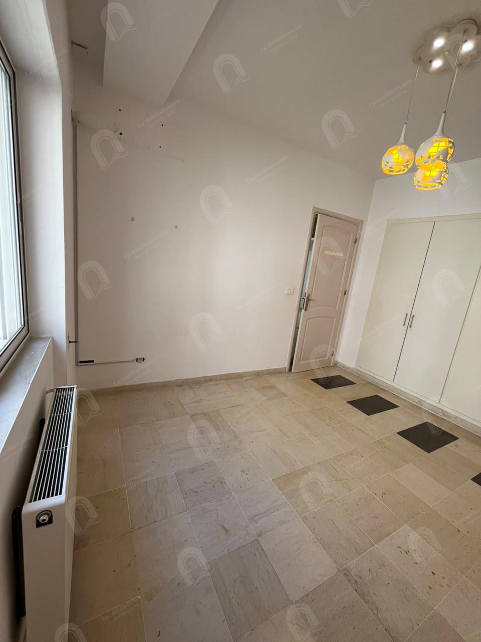 A louer un Appartement S+3