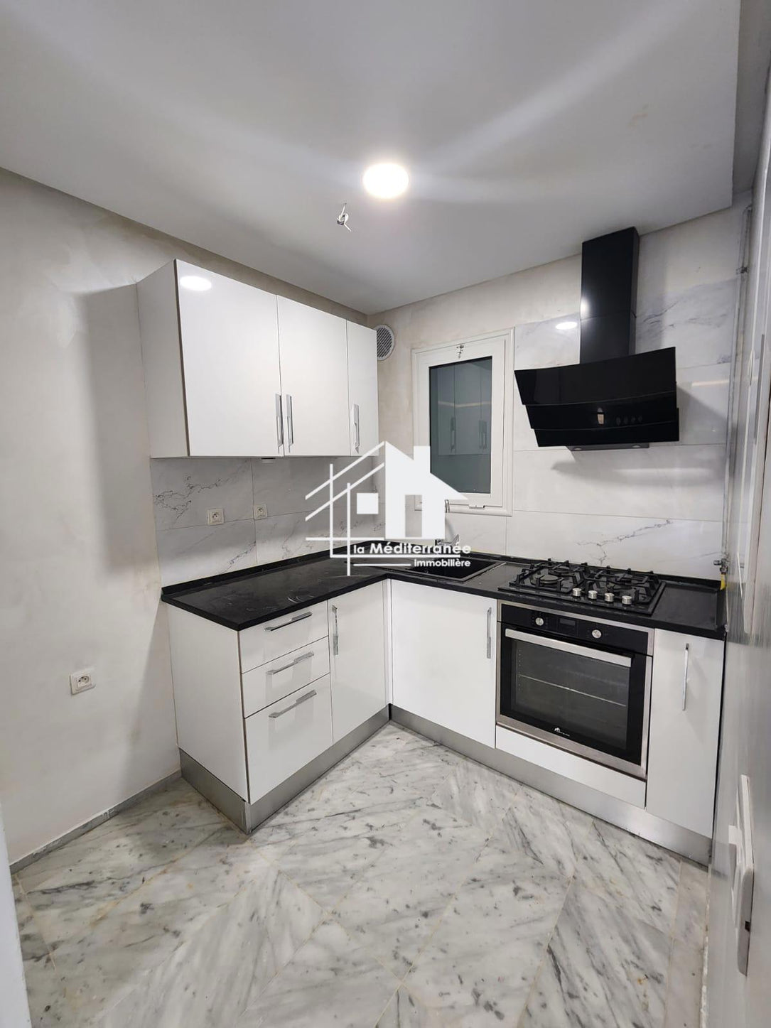 A louer s1 à la Soukra