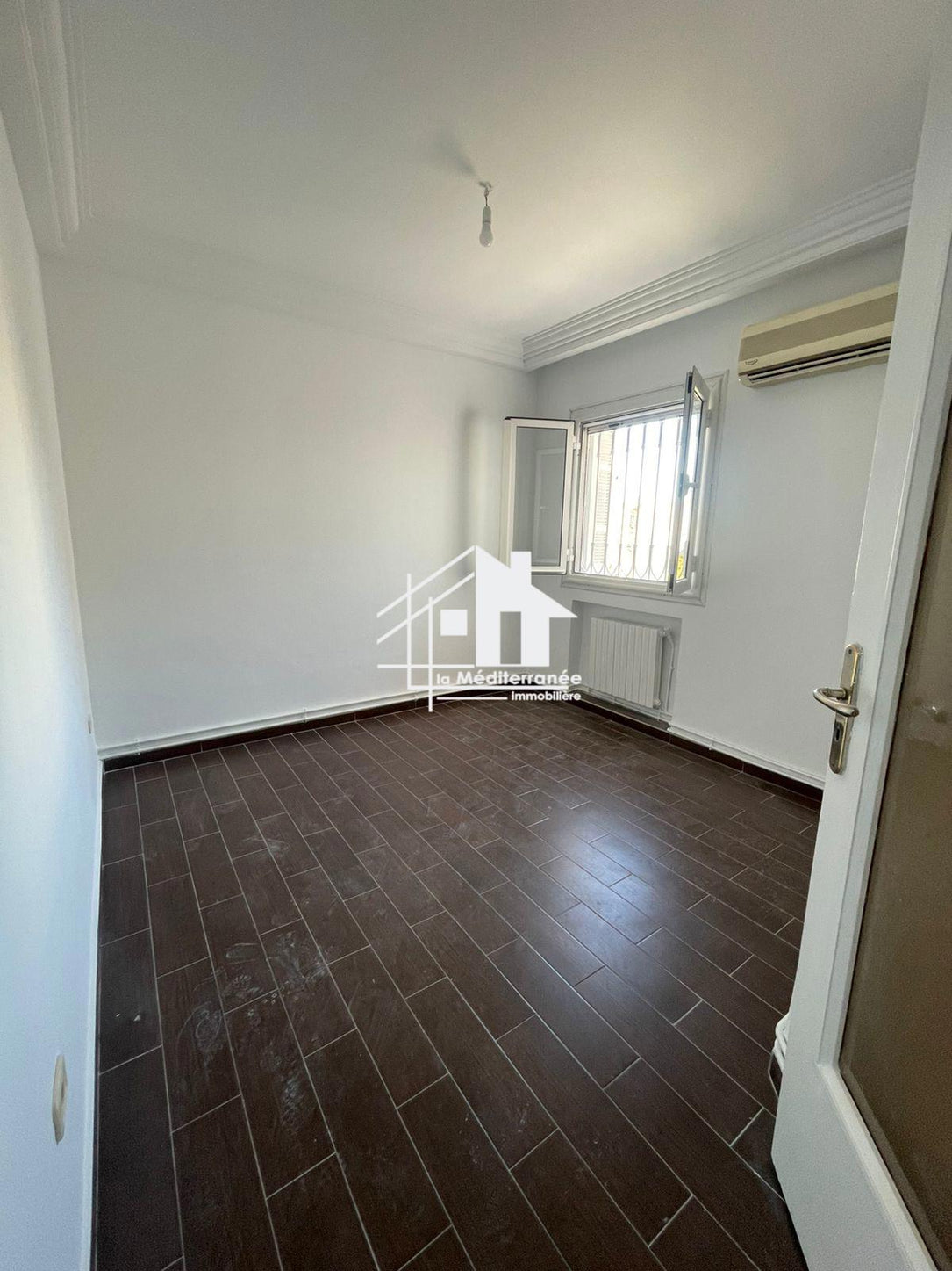 A louer un appartement s+3 à Manzeh 9B
