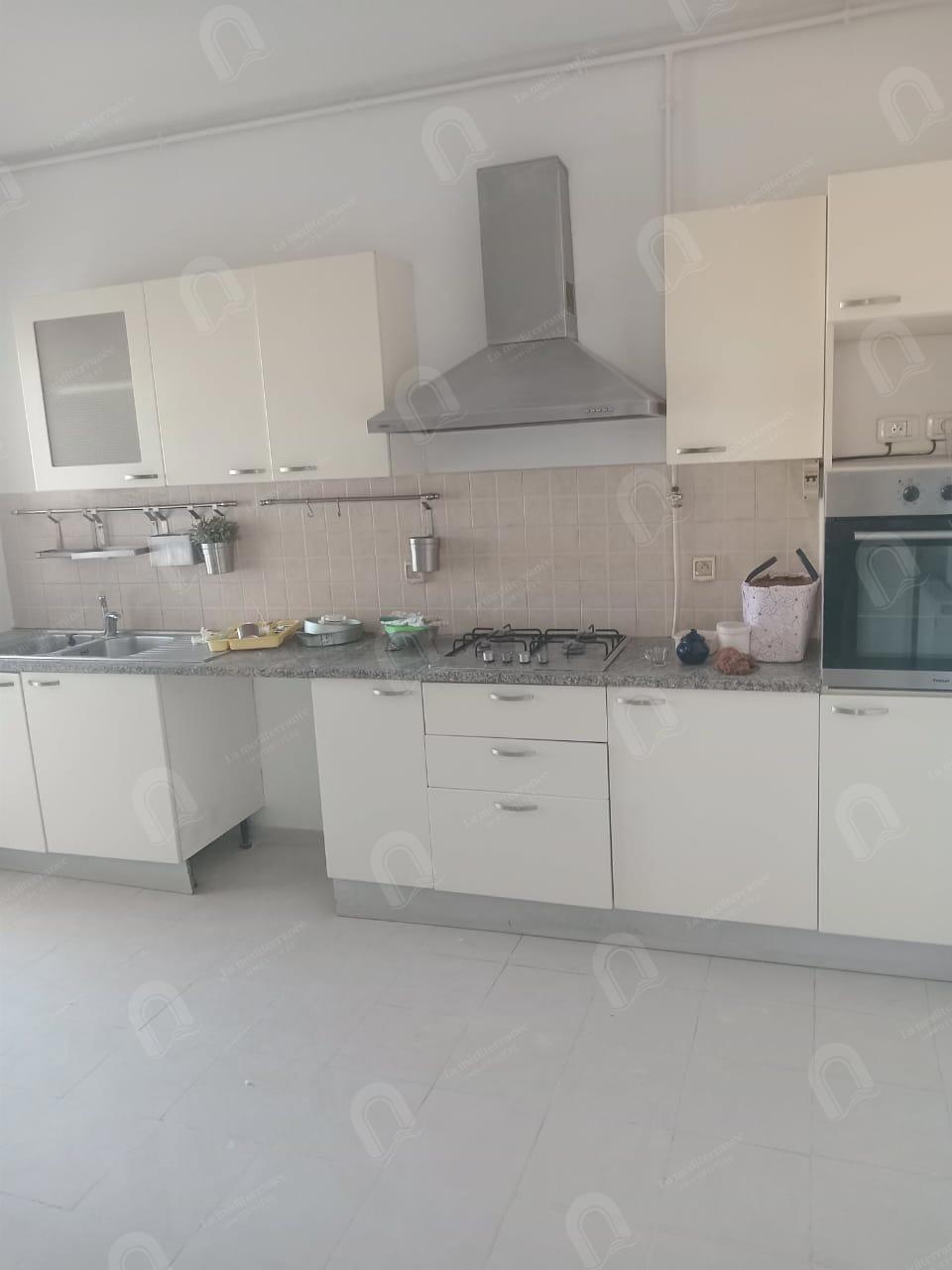 à louer un appartement s+3 aux jardins d'el menzah 2