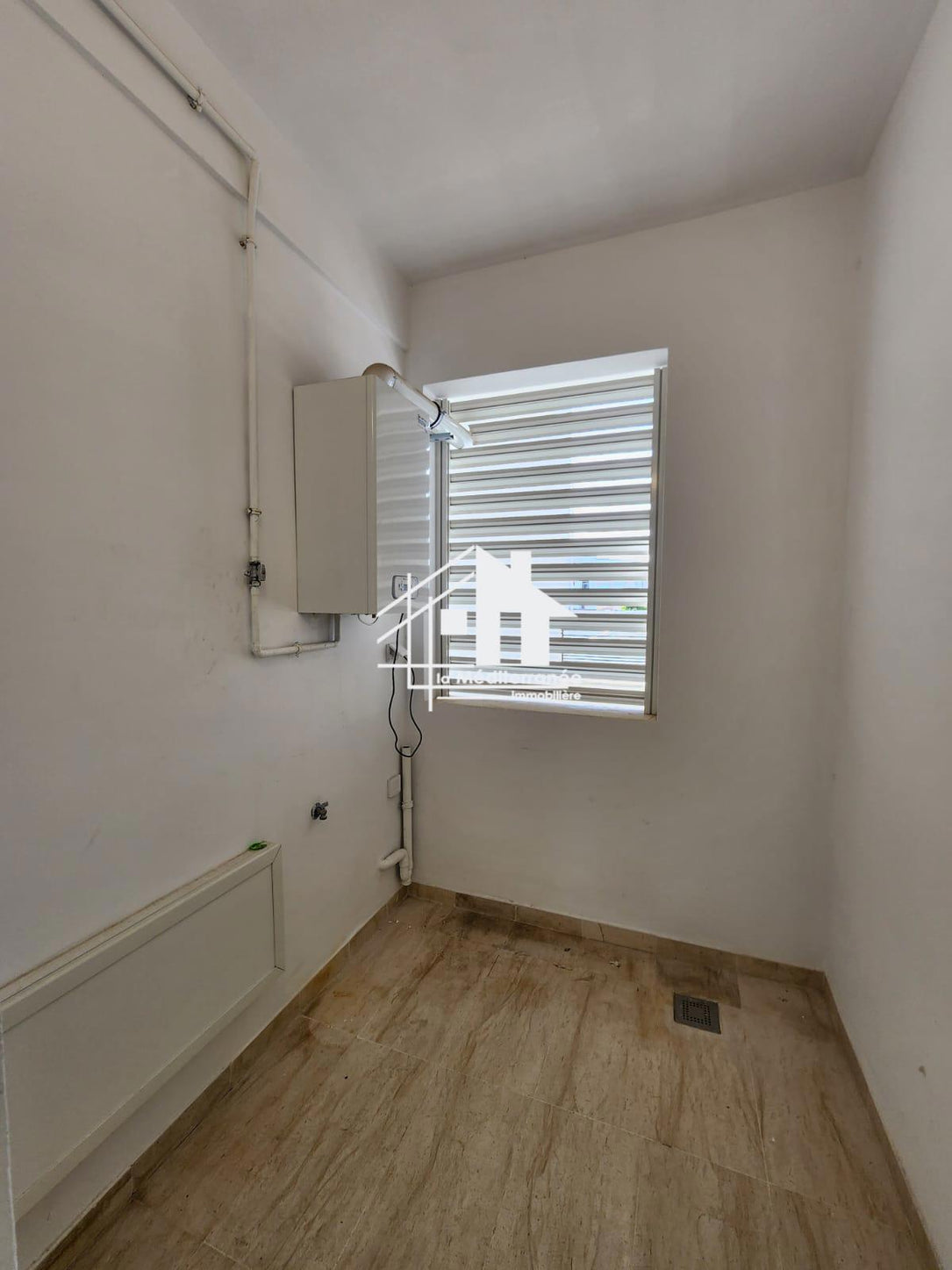 A louer S1 avec jardin à la soukra