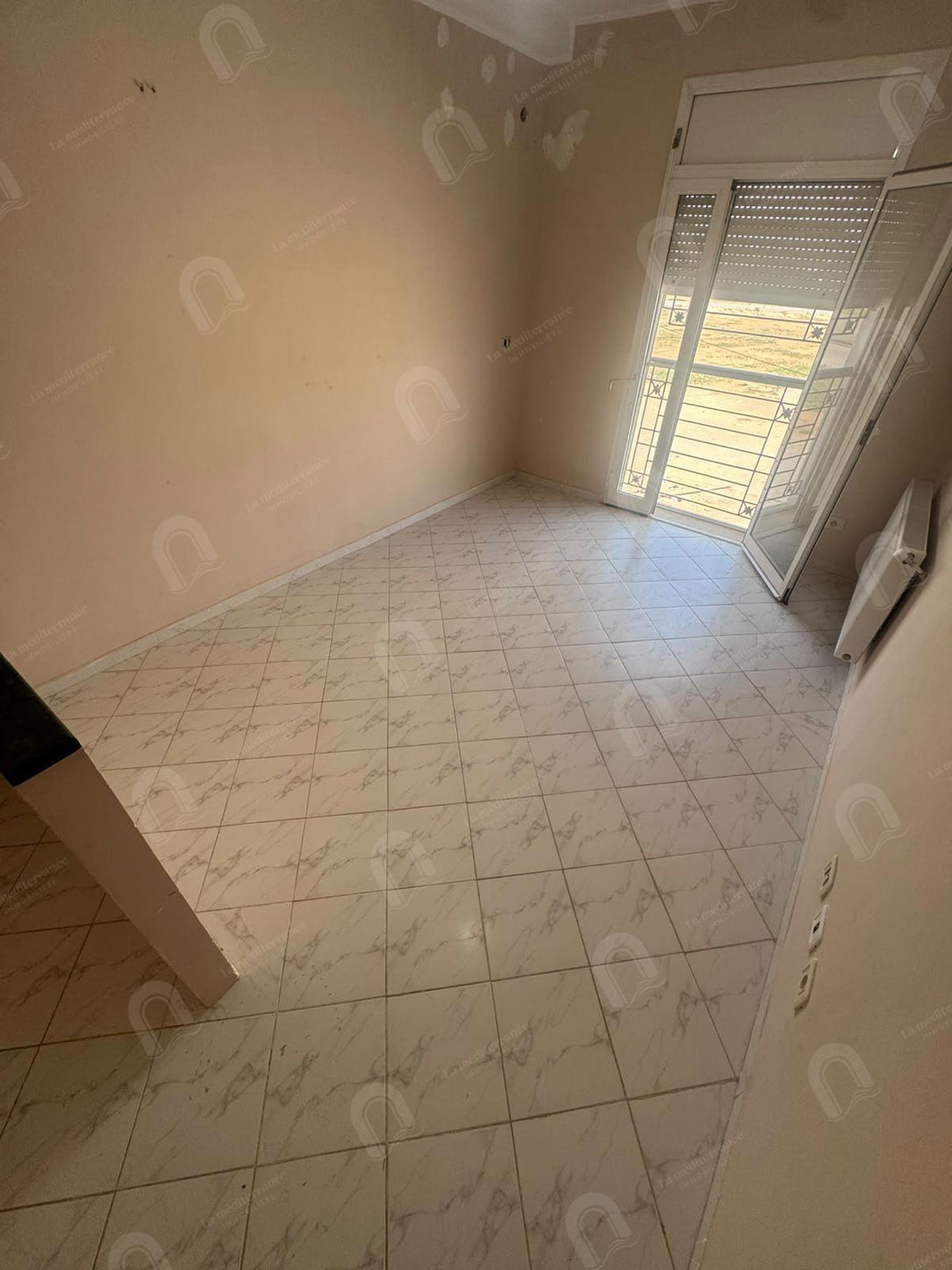 A vendre un appartement S+2 à manouba