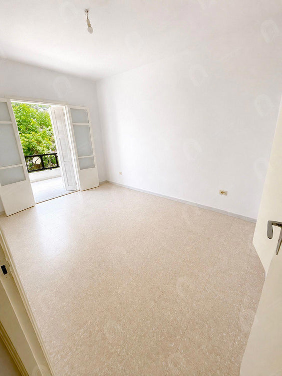 A vendre appartement S+3 au Bardo 2