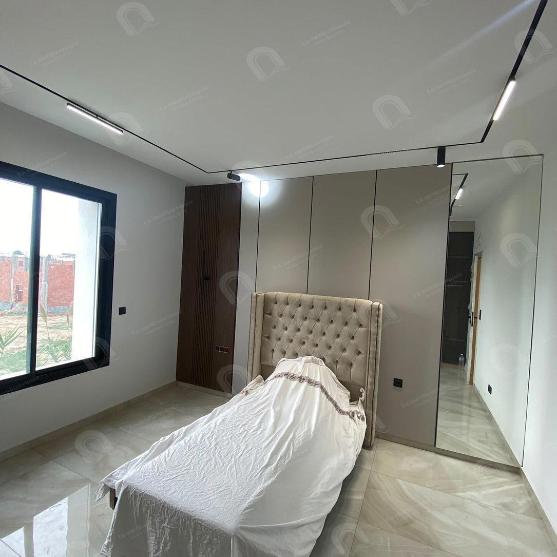 A louer villa s+2 à la soukra