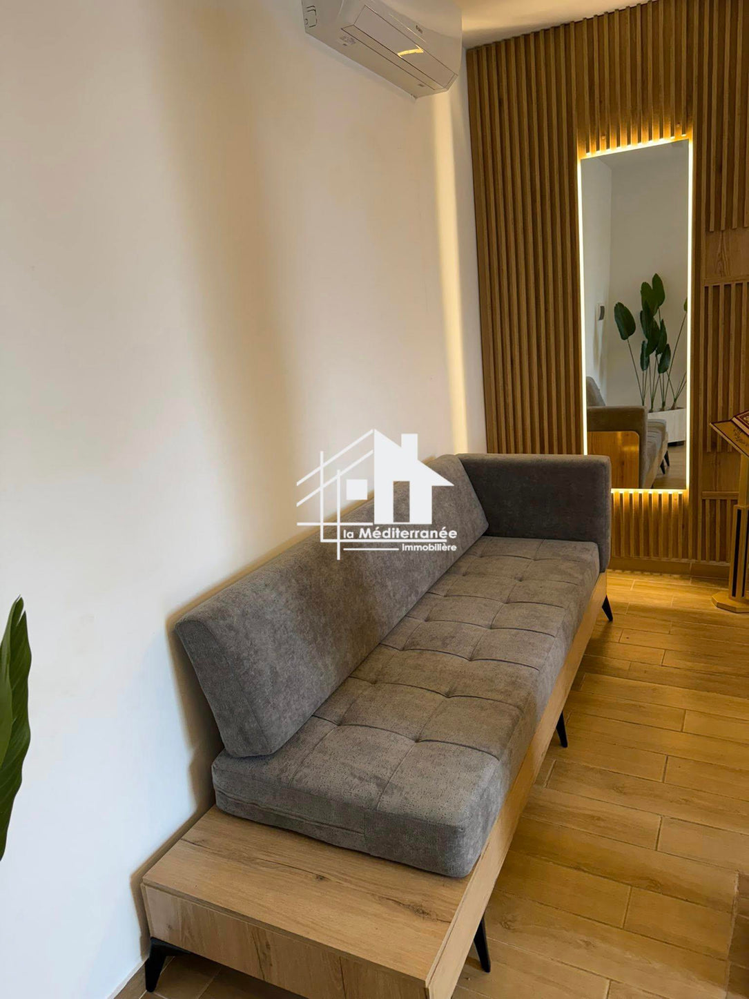 A louer appartement S+2 hst meubé courte durée à cité ibn khaldoun