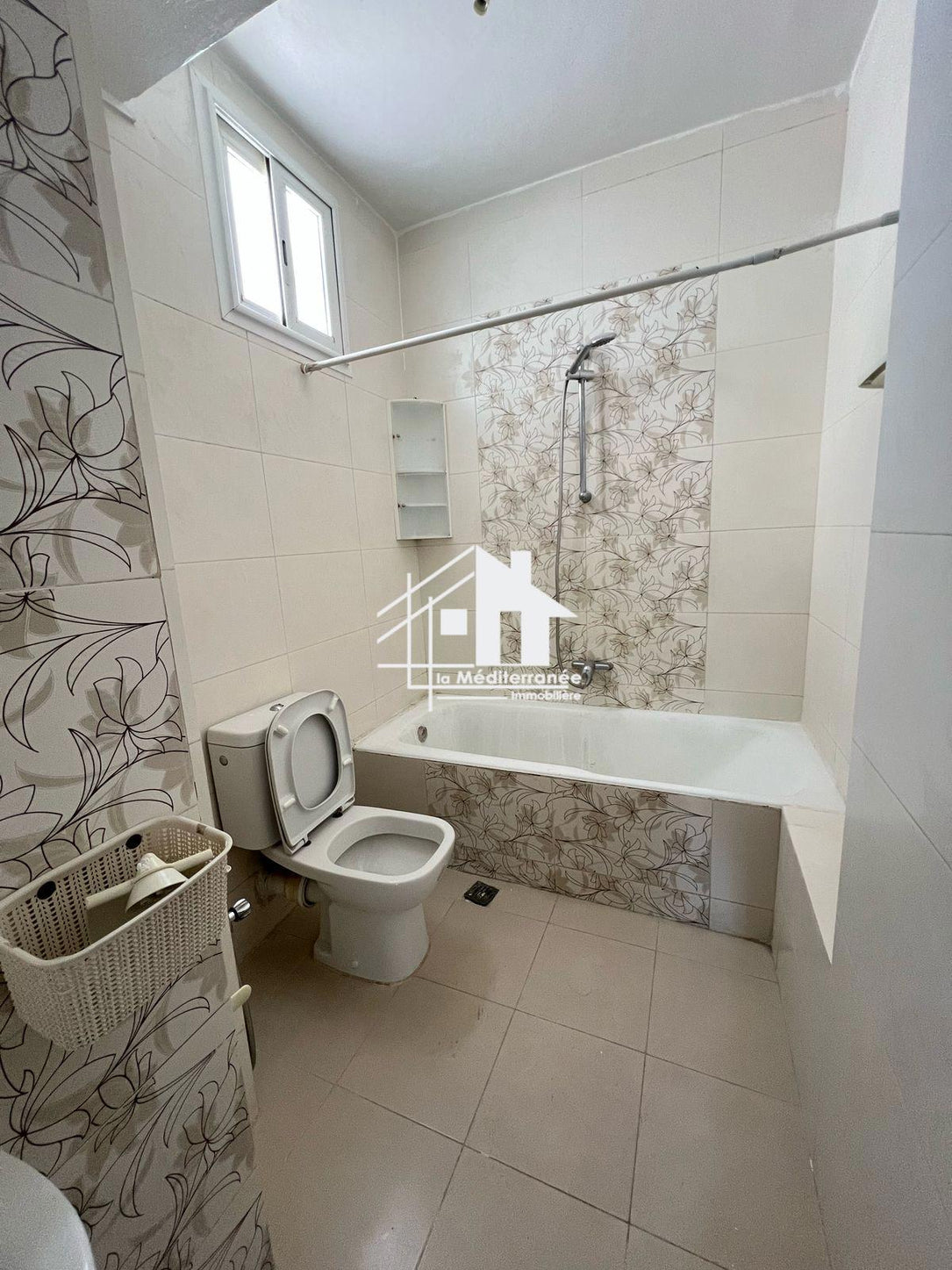 A vendre appartement S+3 à Khaznadar