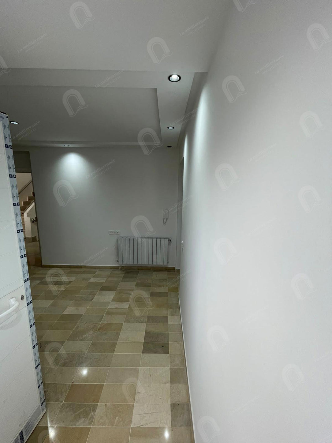 A louer appartement S+1 hst à denden