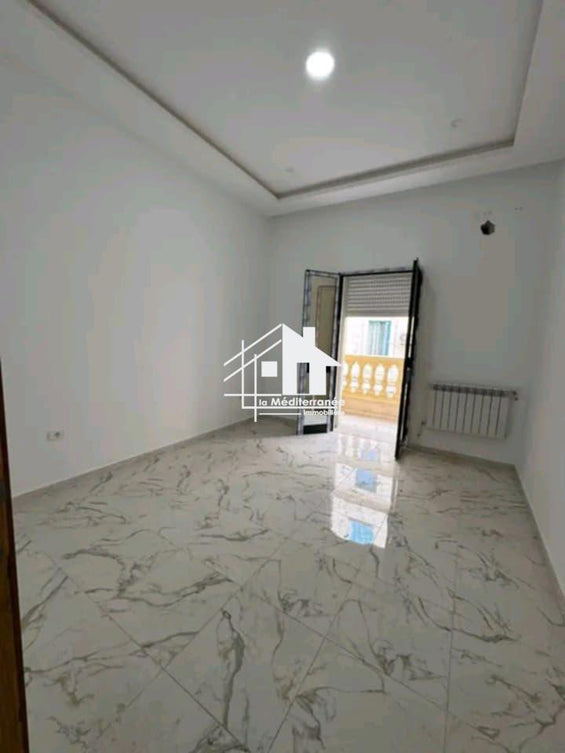 A louer appartement s+1 au passage