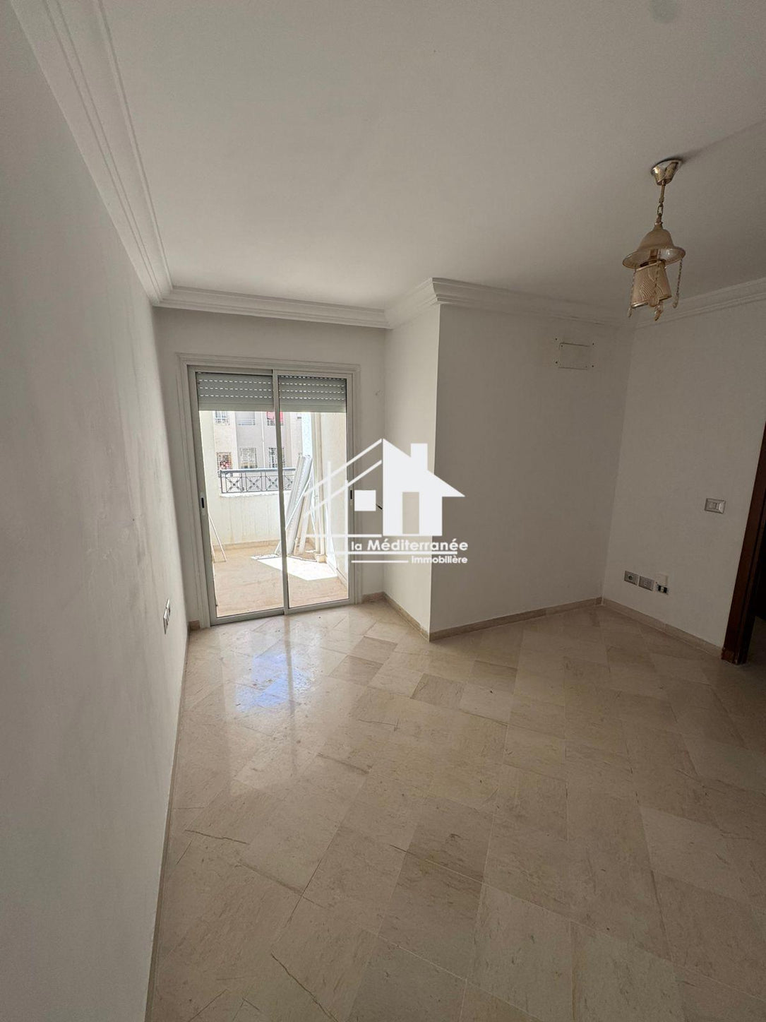 A louer appartement S+2 hst à manouba