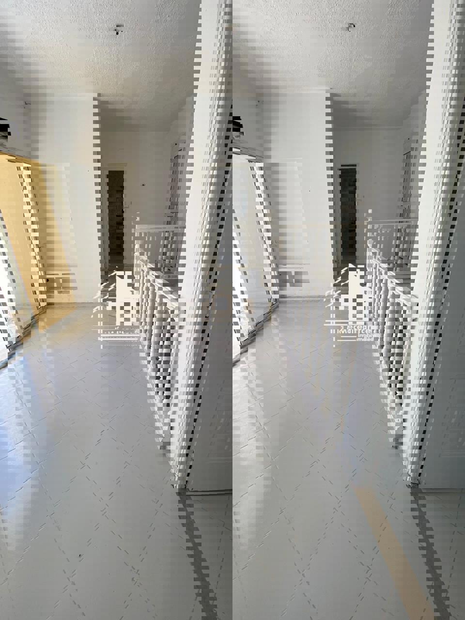 à louer villa s+4 à khaznadar