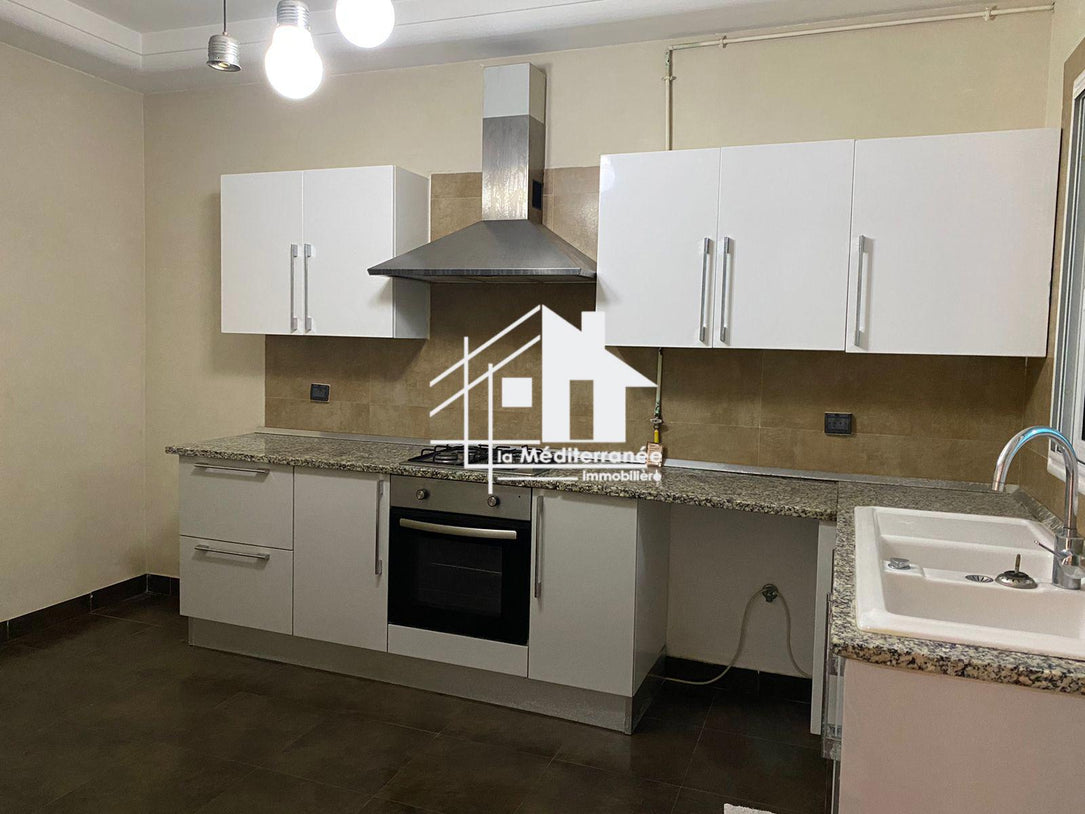 A louer duplex S2 avec terrasse à la soukra