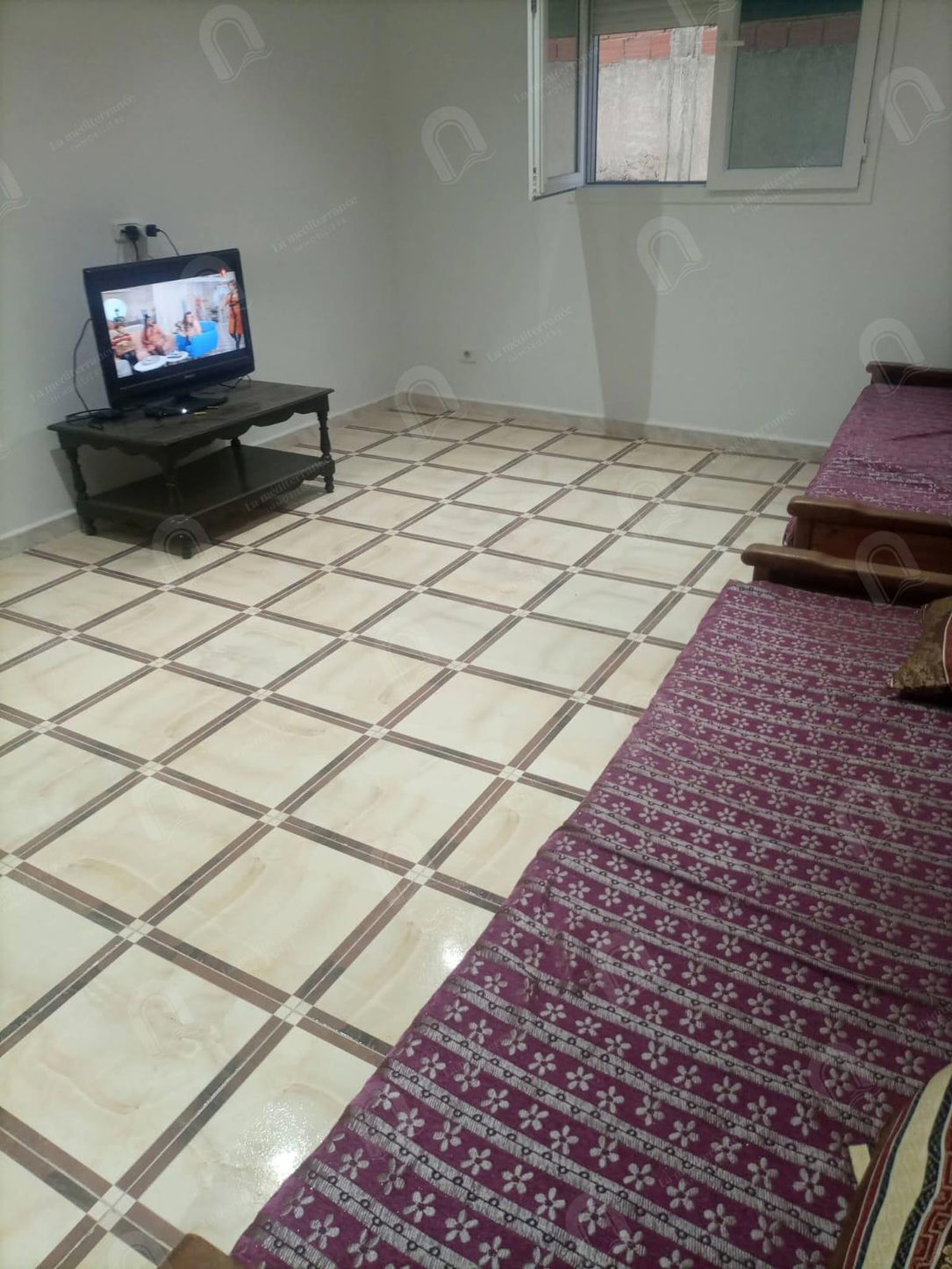 A louer appartement S+2 meublé au centre ville