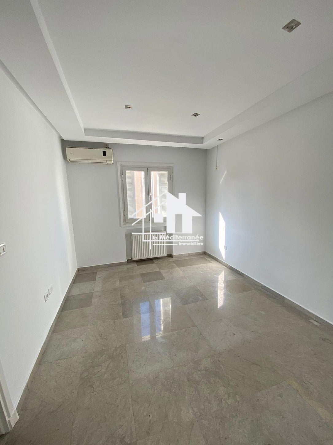 A louer appartement S+2 hst au bardo 2