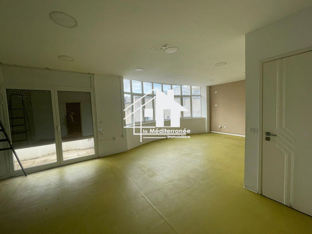 a louer immeuble R+5 a montplaisir
