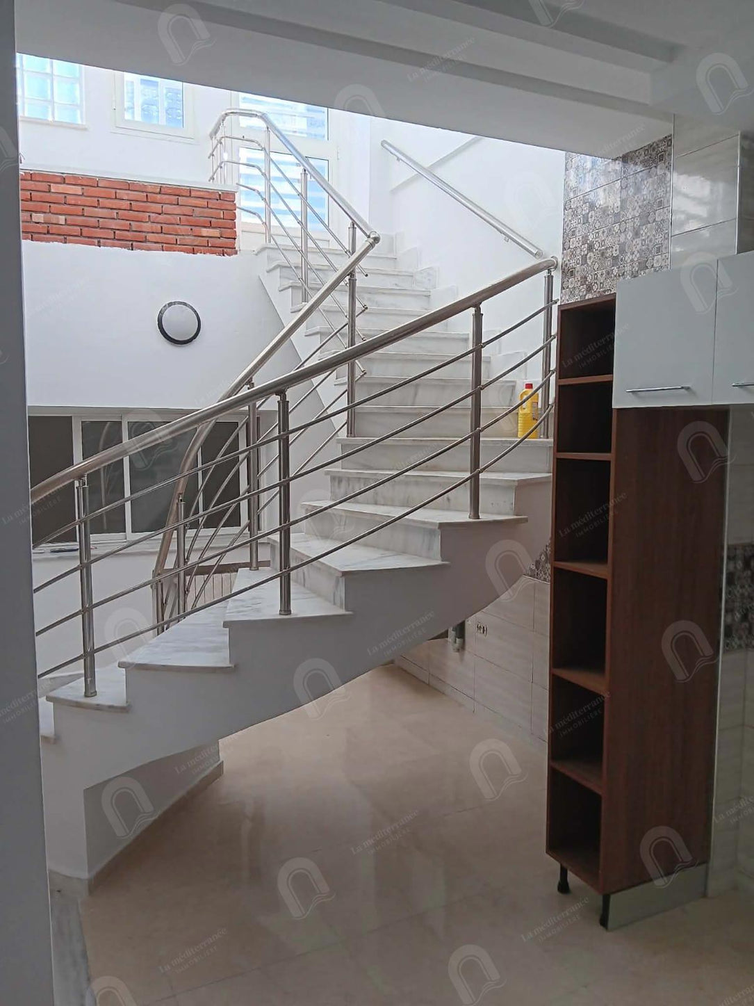 À vendre étage de villa s+2 au bardo
