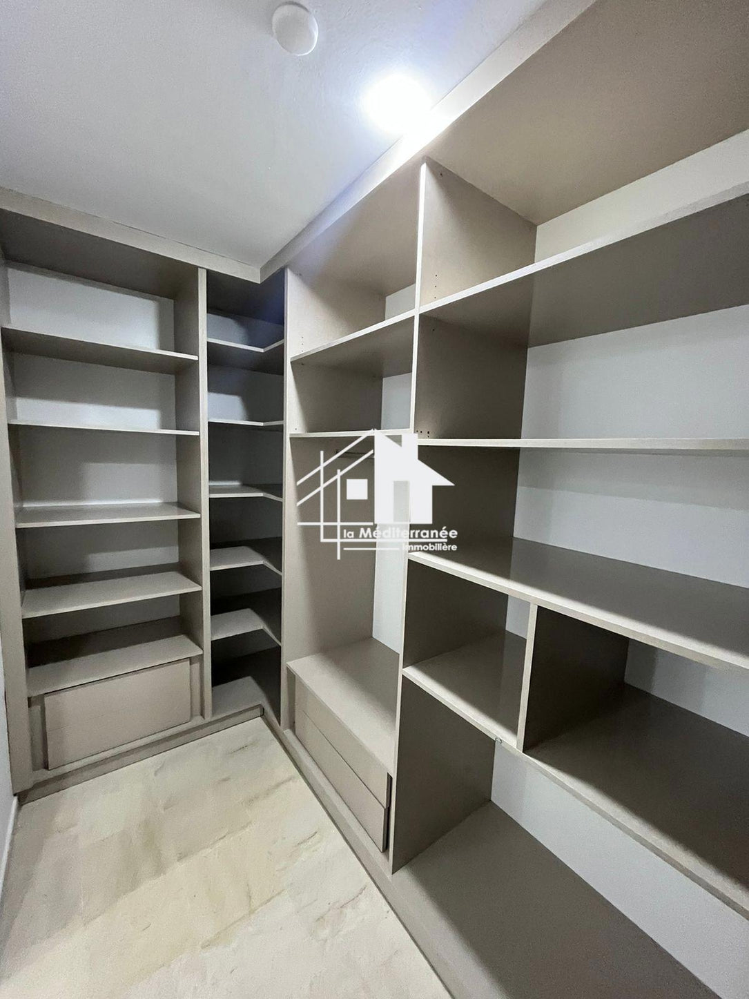 A louer un Appartement s+2 jamais habité à Boumhel Bassatine