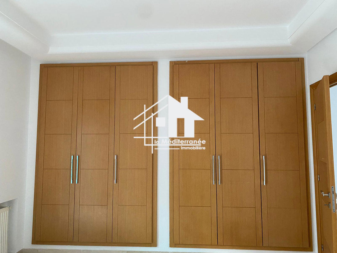 A louer duplex S2 avec terrasse à la soukra