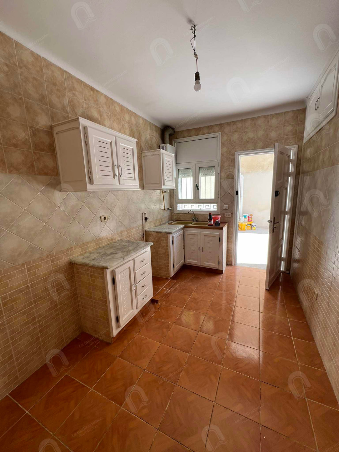 A louer rdc s2 indépendant à Ezzahra ville