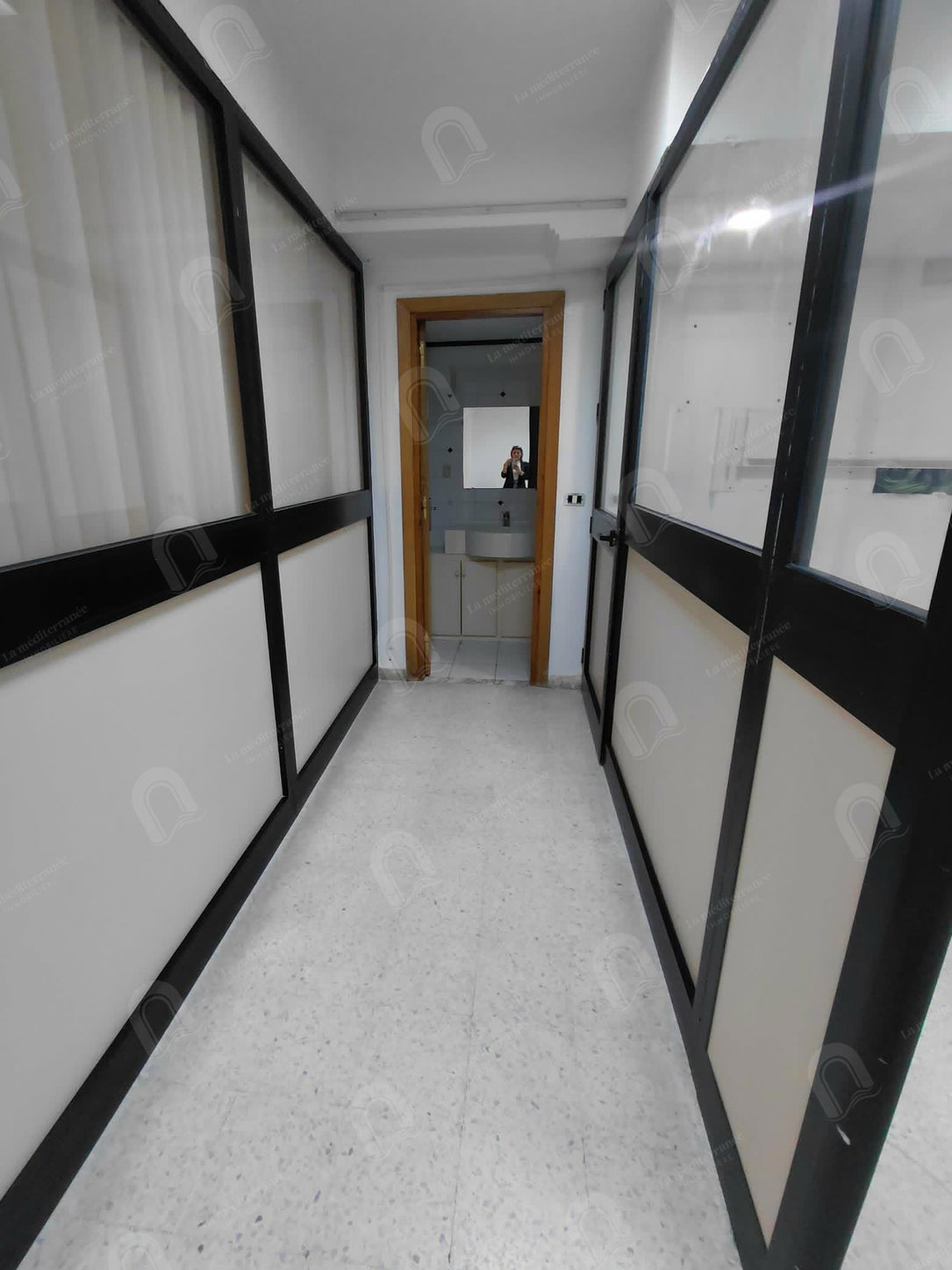 A louer bureaux neuf h2/h3/h4 au centre ville Tunis