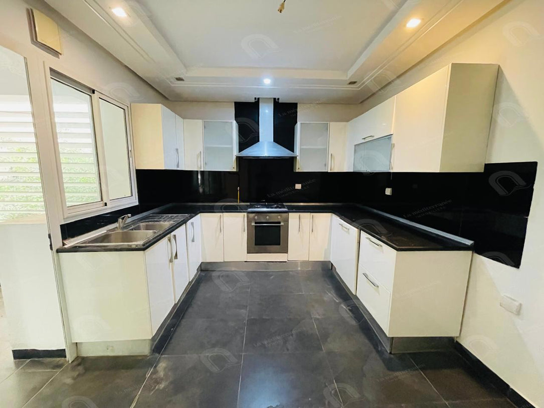 À vendre – Appartement S3 à La Soukra