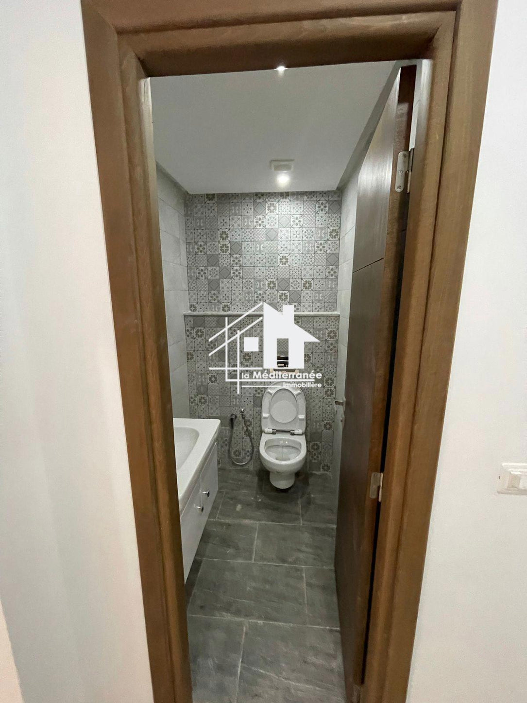 A louer appartement S+2 hst à manouba