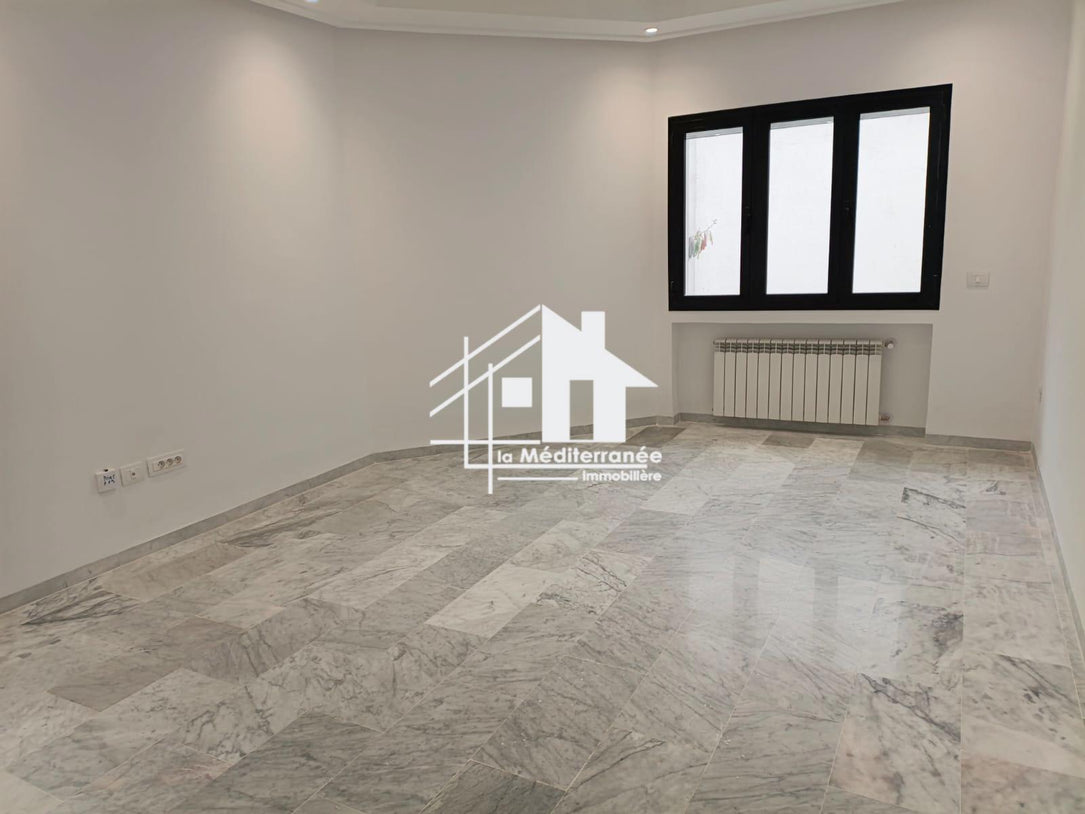 A vendre s+3 a sidi Abdelaziz