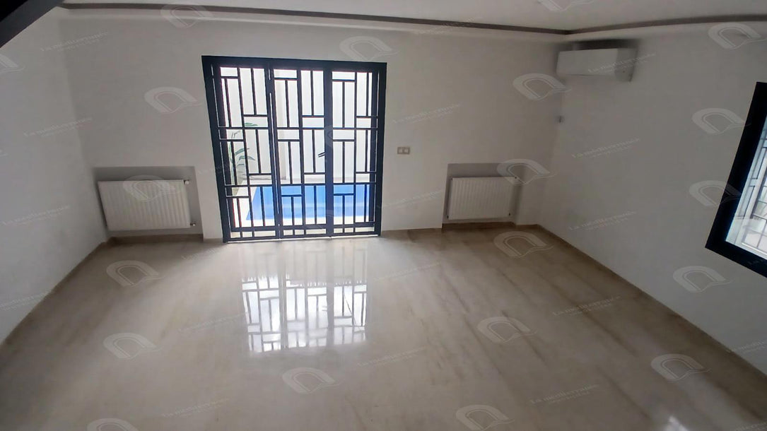 un duplex S+3 a la marsa