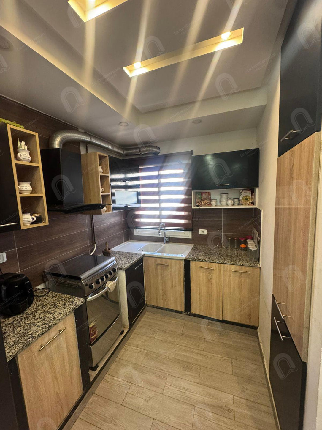 A louer un appartement S+3 hst meublé à denden