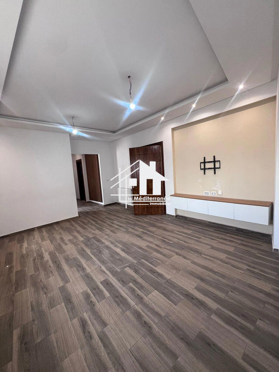 A louer appartement S+2 à cité ben younes Manouba