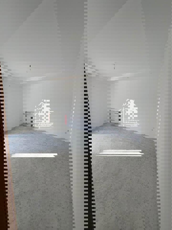 A louer appartement s1 neuf à Mourouj 6