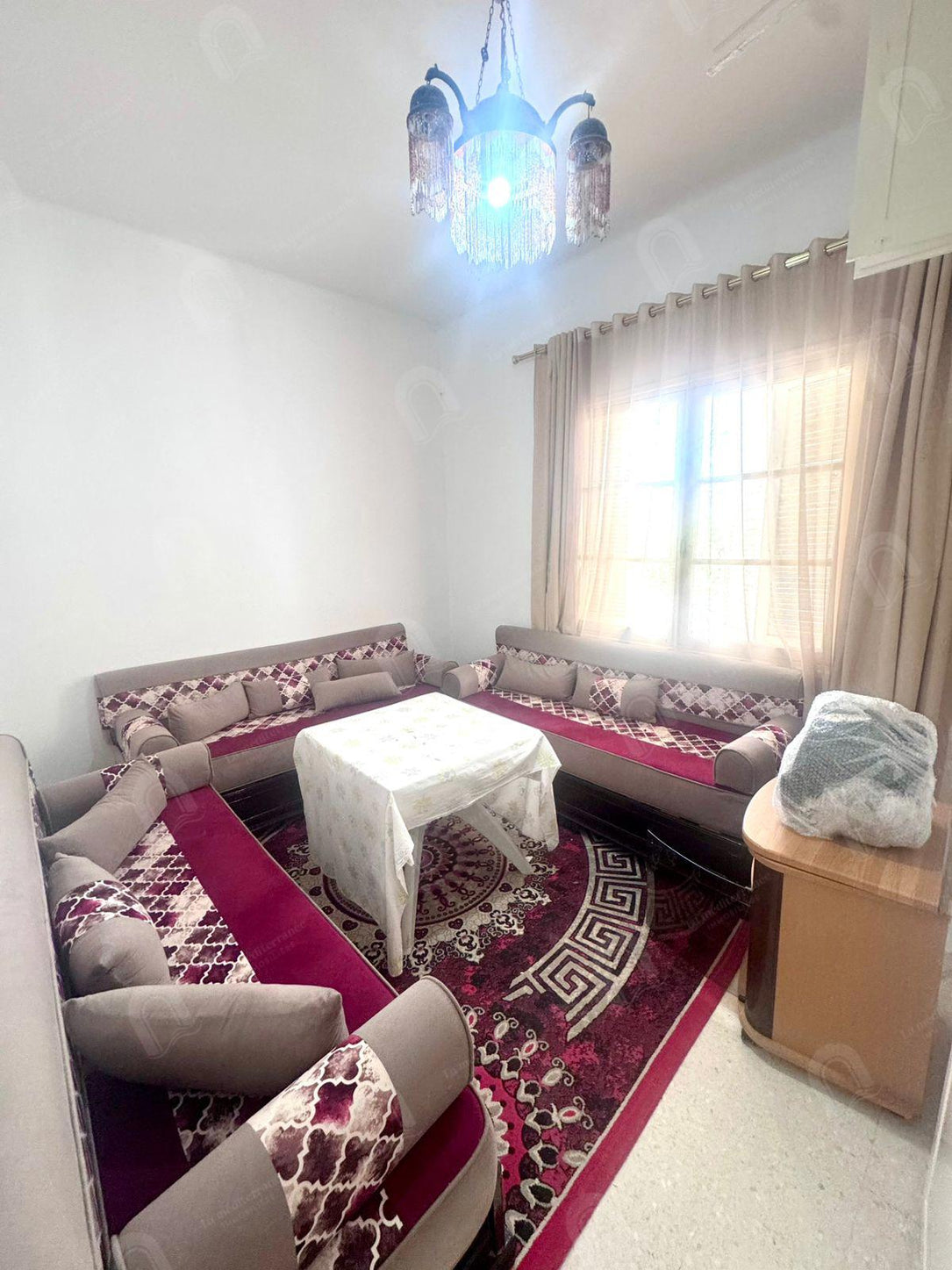 A louer étage de villa S+2 vide Rdc indépendant  à saidia